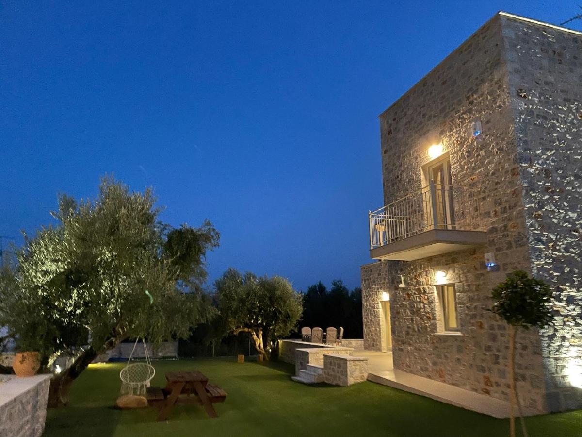 Efmar Exclusive Residences Githio Exterior foto